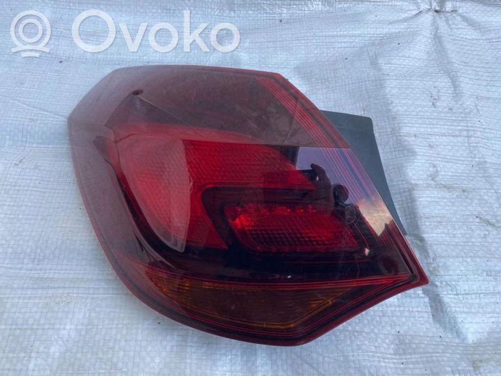Opel Astra J Rear/tail lights 
