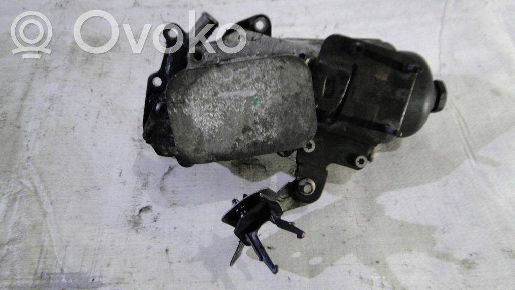 Ford Focus Dzinēja eļļas radiators 