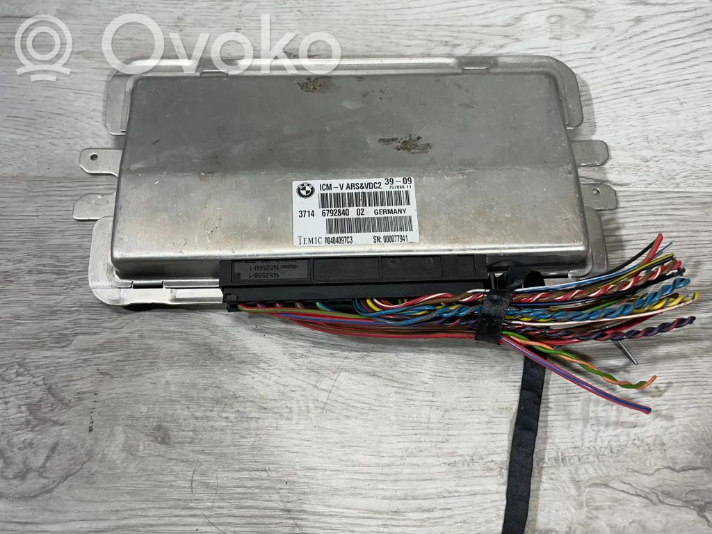 BMW 7 F01 F02 F03 F04 Unitate/modul control suspensii 