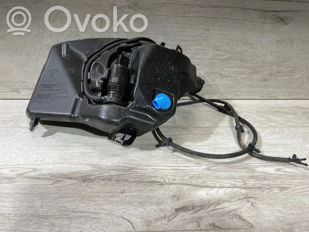 Tesla Model 3 Rezervor lichid spălare parbriz 