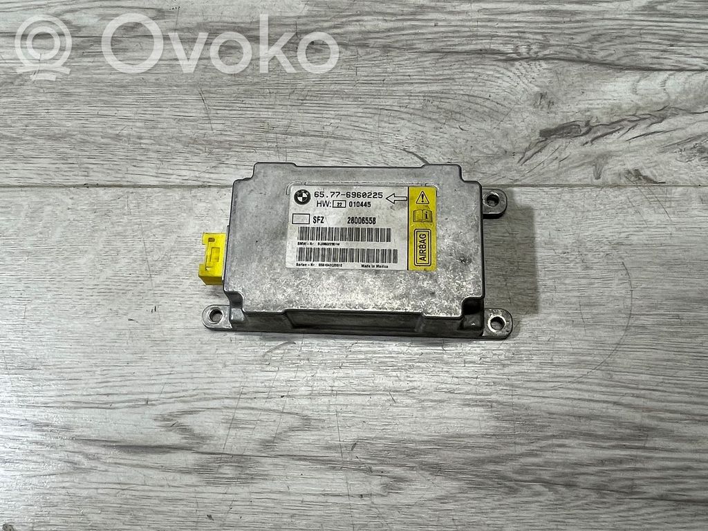 Airbag control unit/module   6960225,65776960225