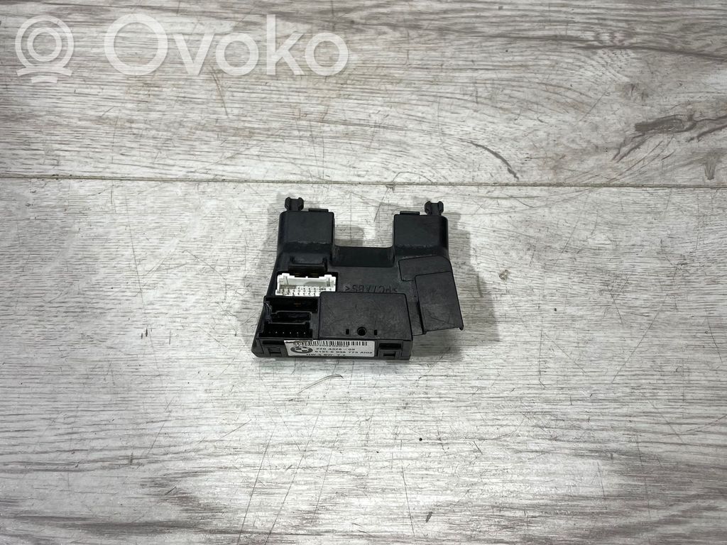 BMW 5 E60 E61 Citu veidu vadības bloki / moduļi 