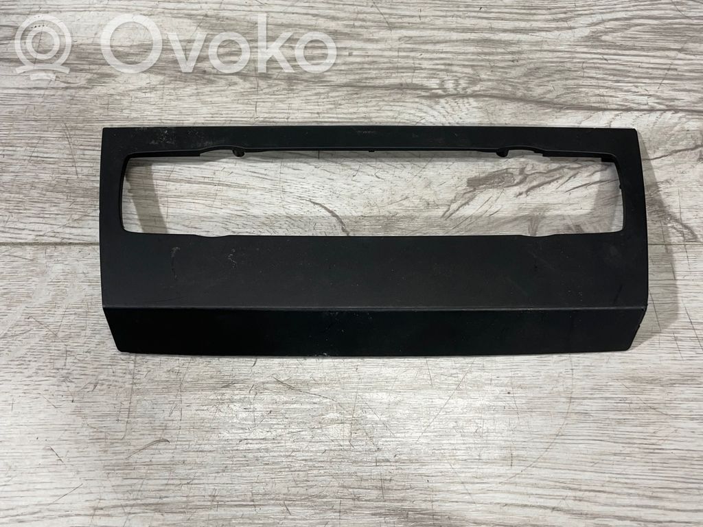 BMW 3 E90 E91 Panelės apdaila 