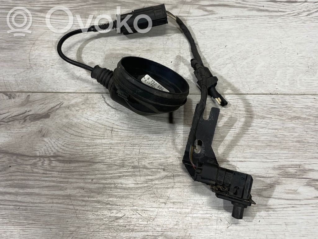 BMW 7 E65 E66 Air suspension front height level sensor 