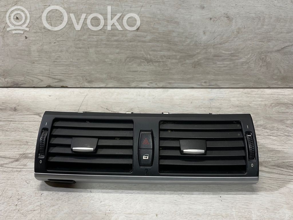 BMW X5 E70 Dysze / Kratki środkowego nawiewu deski rozdzielczej 