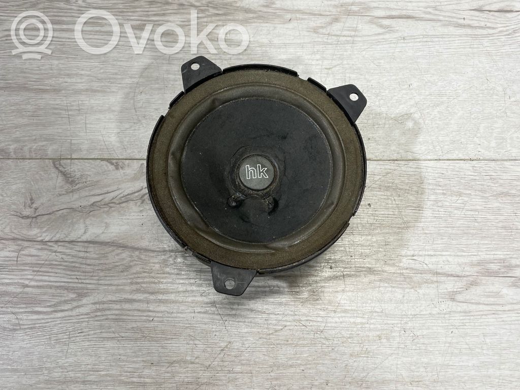 BMW 3 E46 Front door speaker 