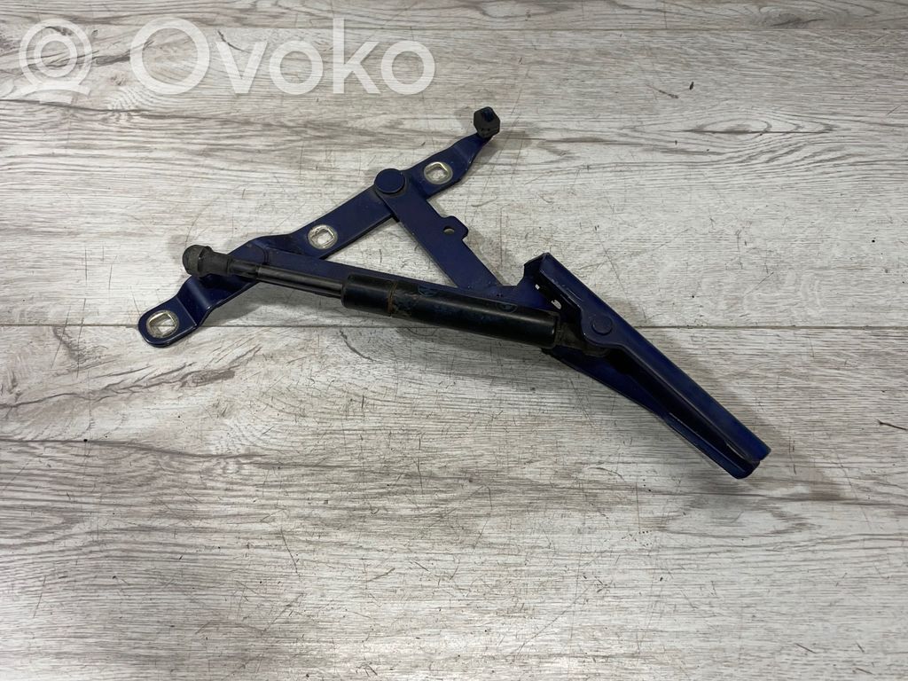 BMW Z3 E36 Tailgate/trunk/boot hinge 