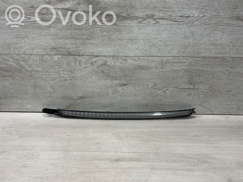 BMW 3 E46 Third/center stoplight 
