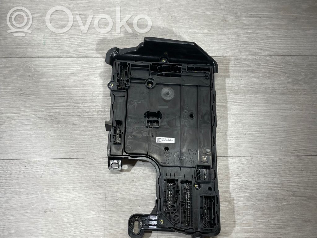 Tesla Model 3 Central body control module 