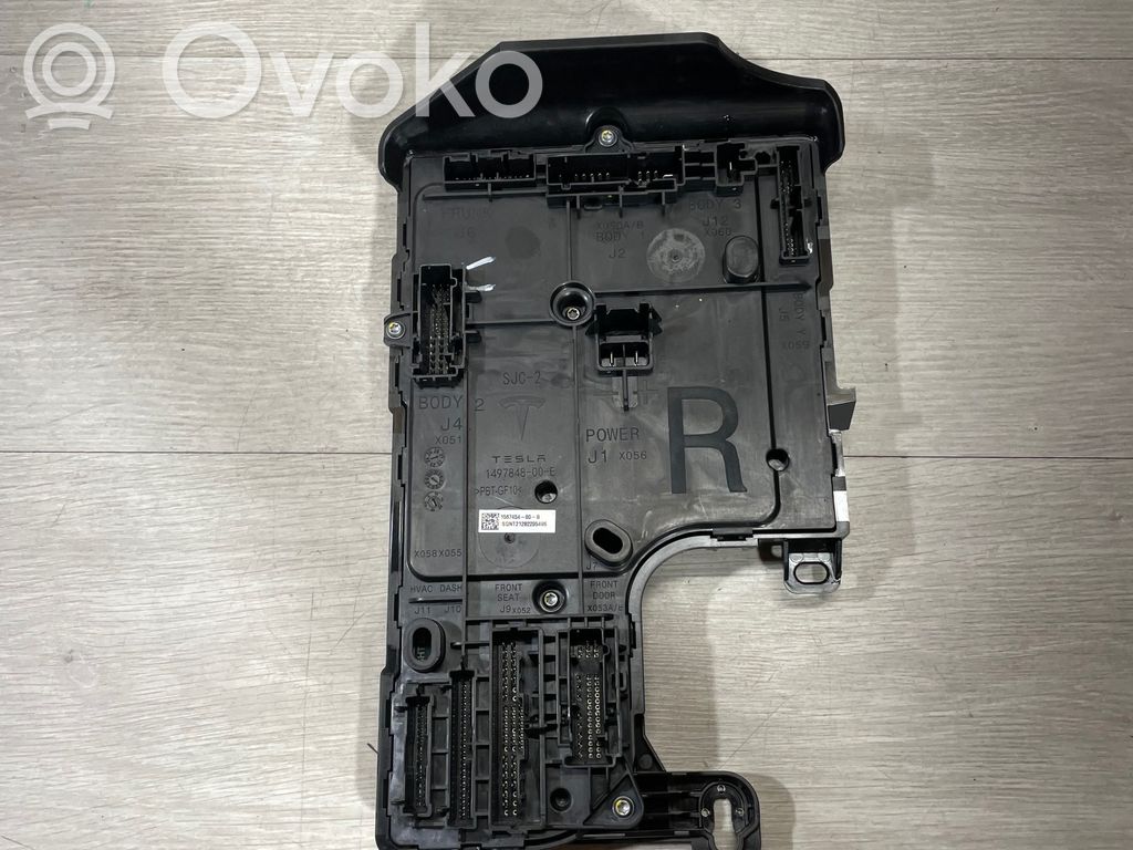 Tesla Model 3 Модуль кузова 