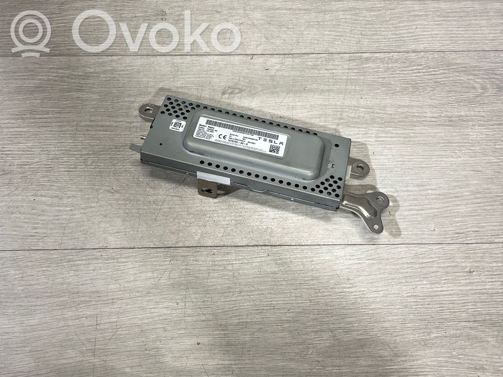 Tesla Model 3 Autres unités de commande / modules 
