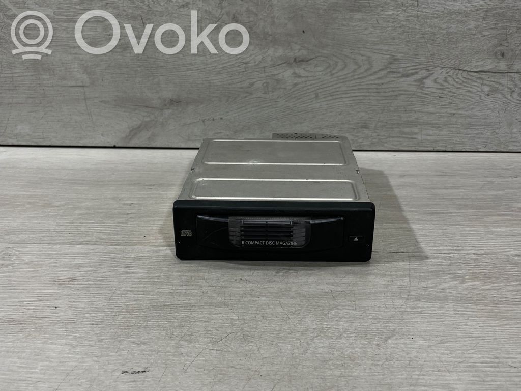 BMW 5 E60 E61 CD/DVD keitiklis 
