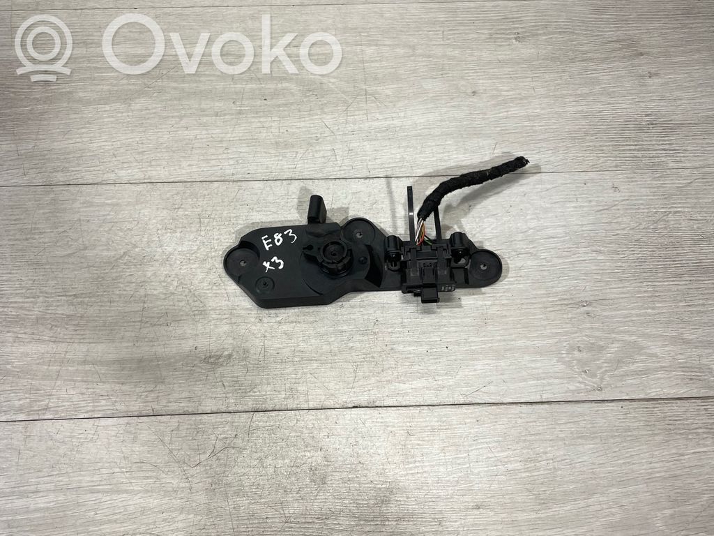 BMW X3 E83 Engine bonnet (hood) release handle 