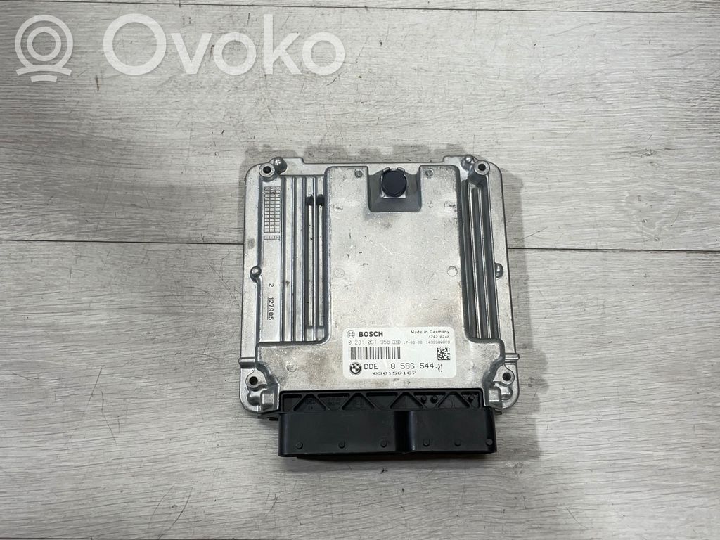 Engine control unit/module   8586544,0281031958,030158167