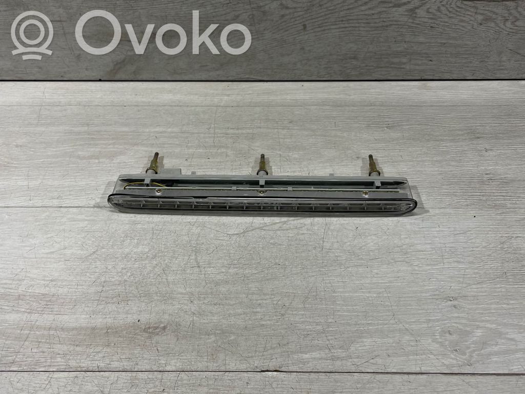 BMW 3 E46 Third/center stoplight 