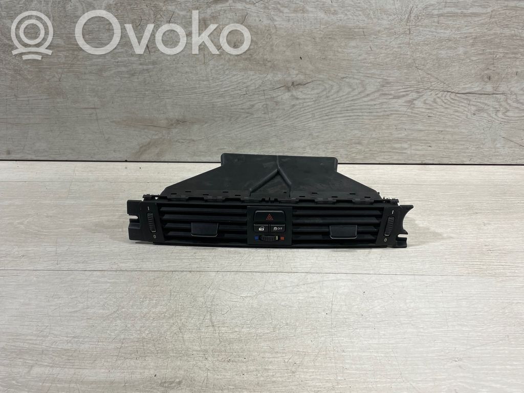BMW 3 E92 E93 Centrinės oro grotelės 