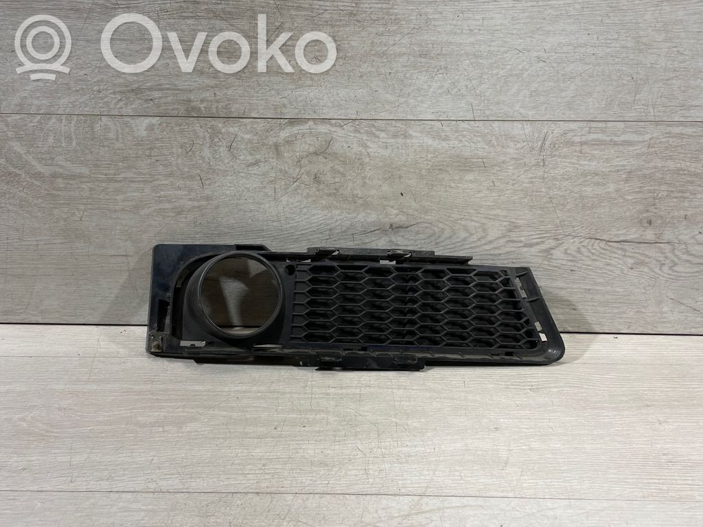 BMW 3 E90 E91 Front fog light trim/grill 