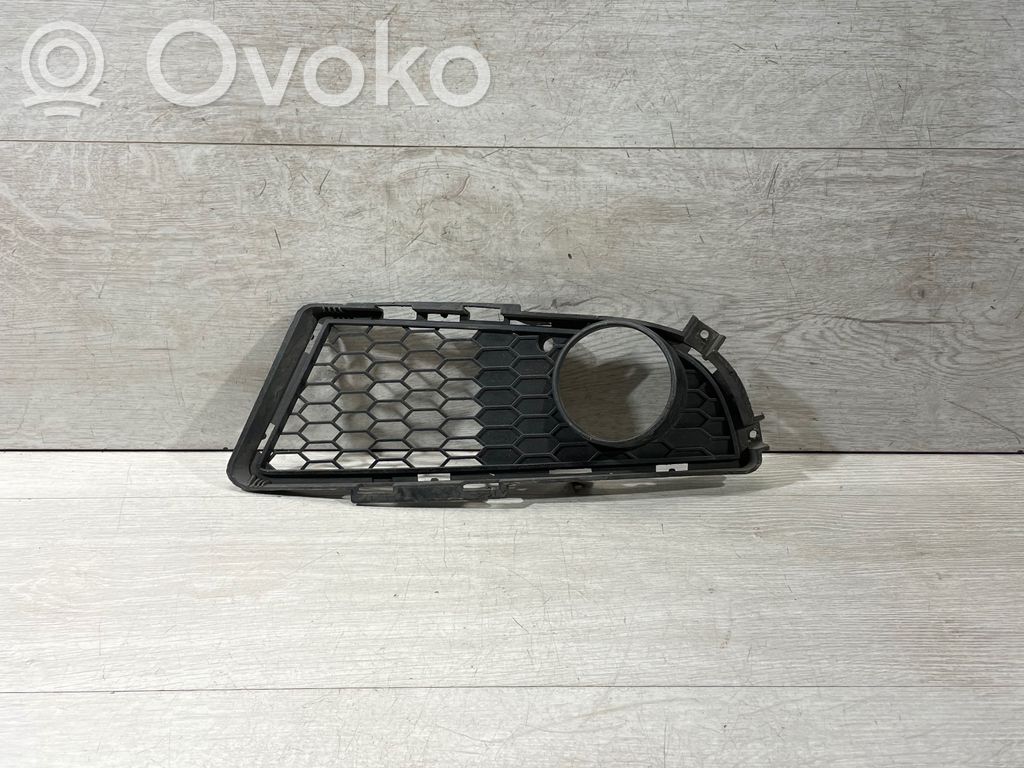 BMW 3 E90 E91 Etusumuvalon ritilä 