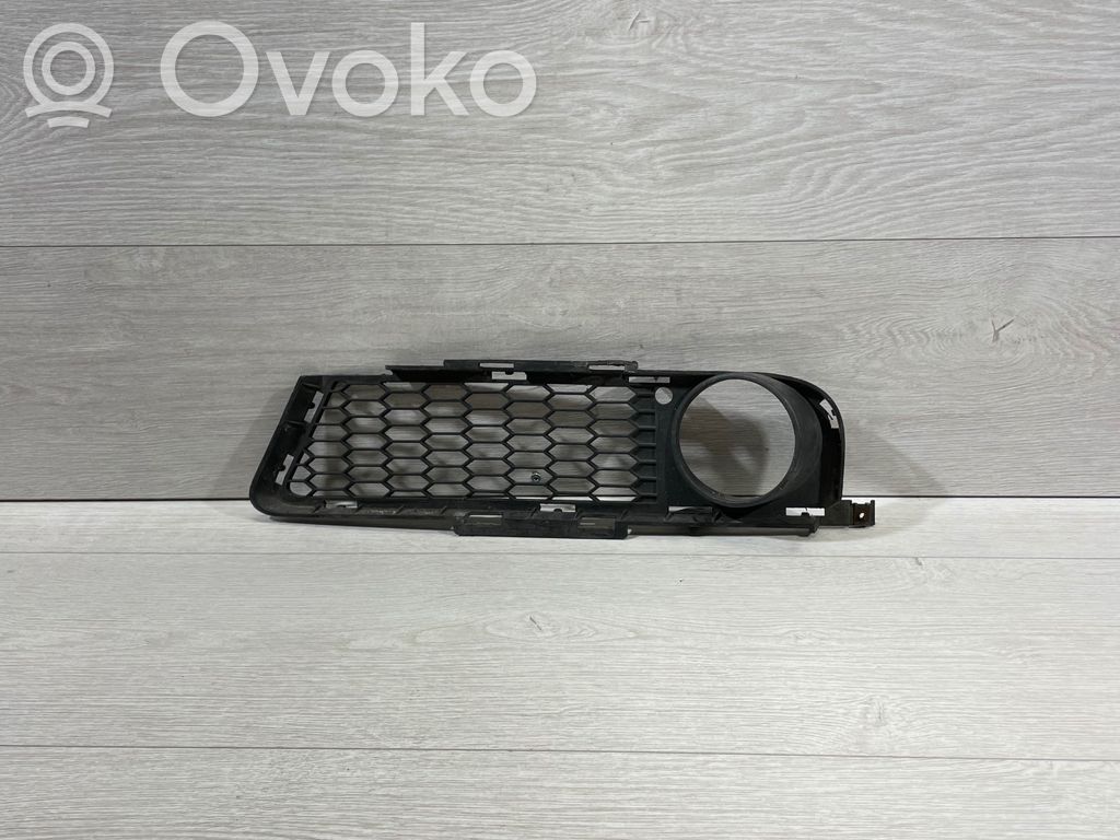 BMW 3 E90 E91 Front fog light trim/grill 