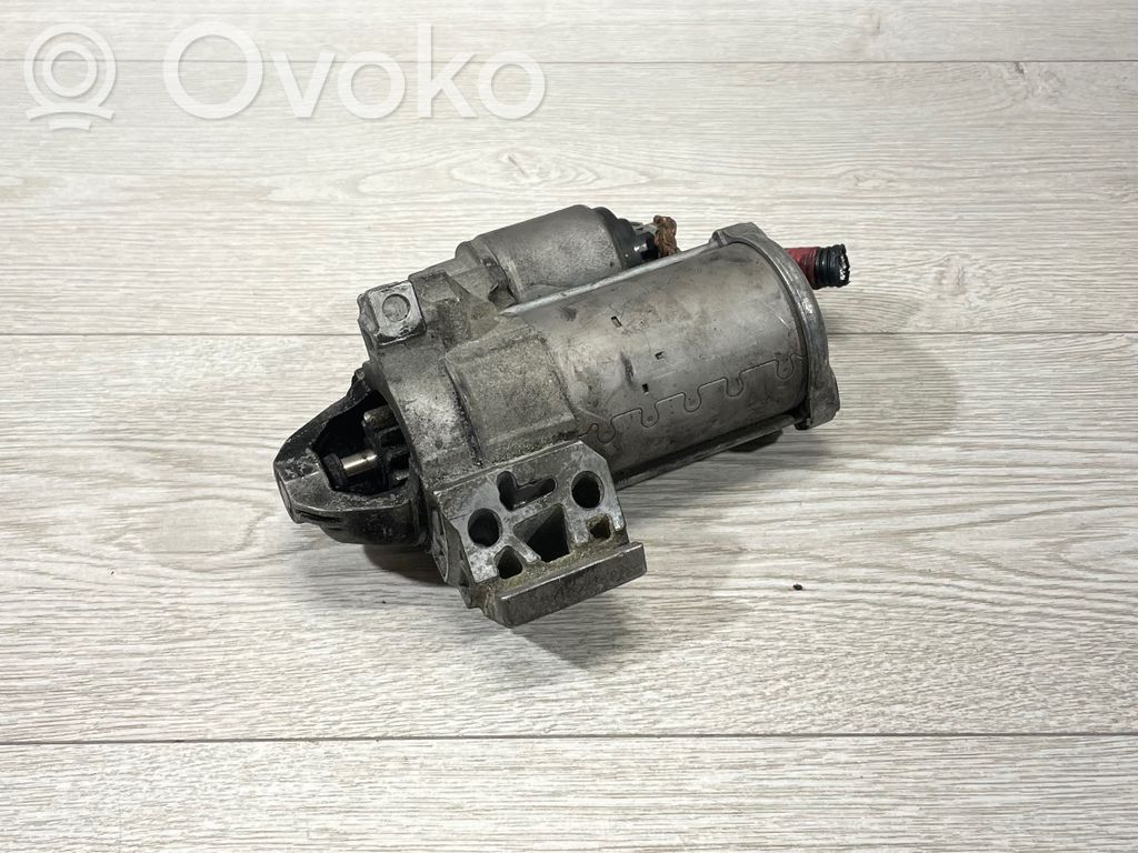 BMW 3 F30 F35 F31 Starteris 