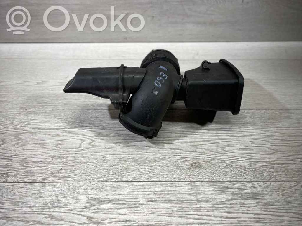 BMW 5 E60 E61 Air intake duct part 