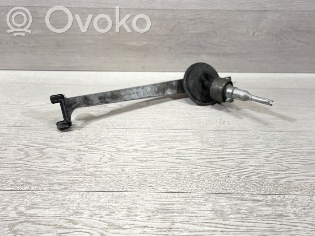 Gear shifter/selector   7573123