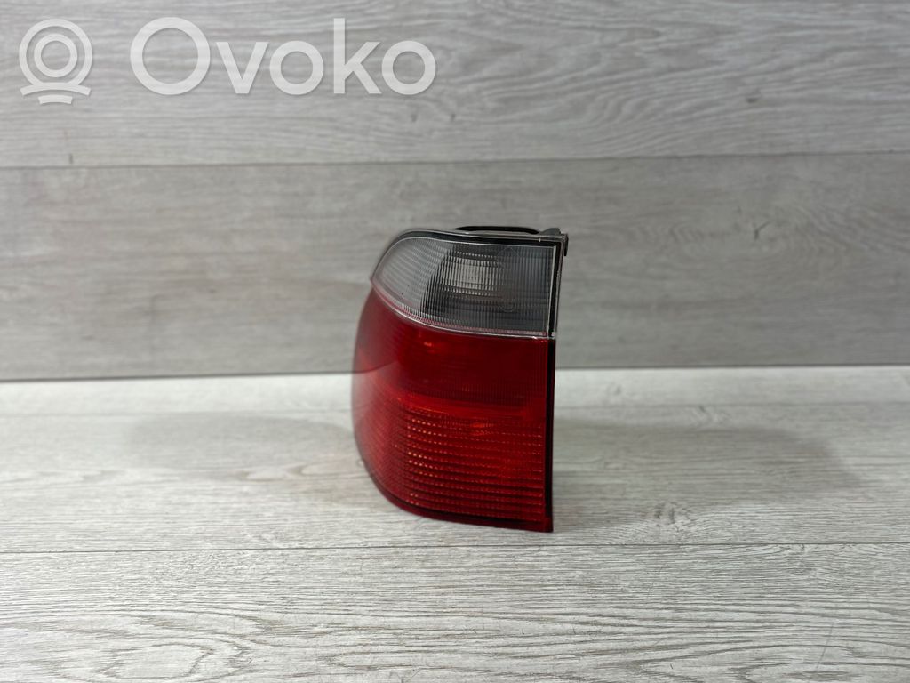 Rear/tail lights   2496321,2496341,301243M,0720000746