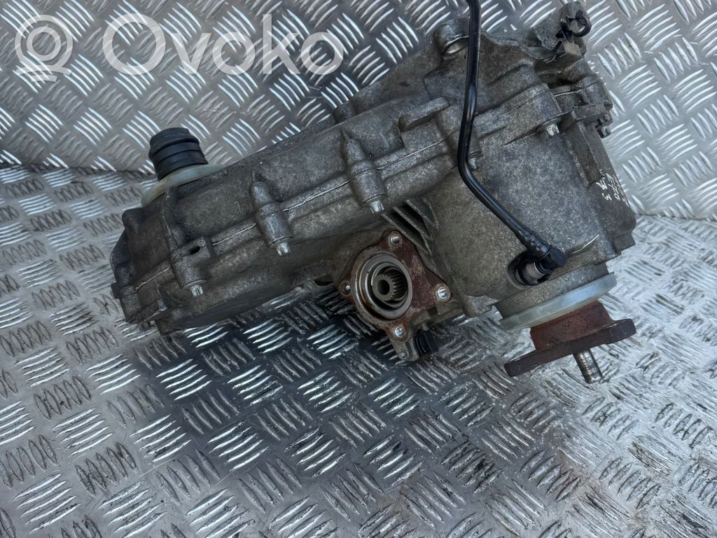 BMW X5 E70 Gearbox transfer box case 