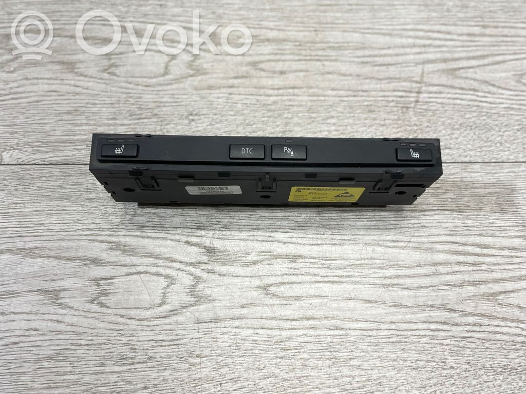 Seat heating switch   9134027,13580862,787877
