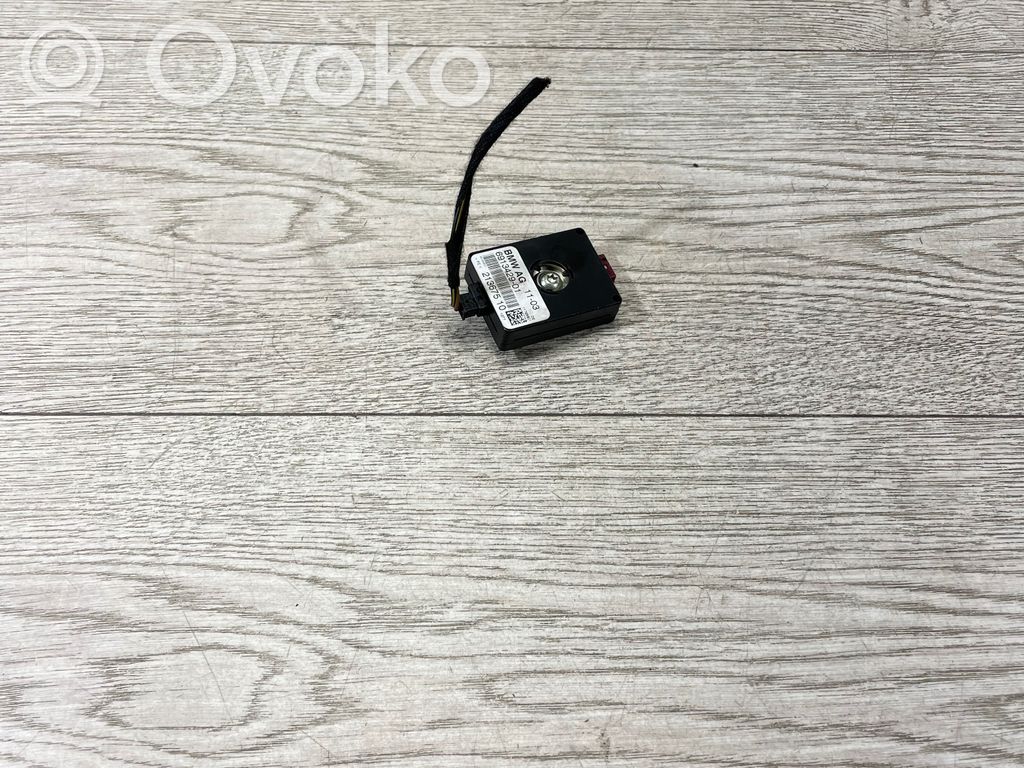 Pystyantennivahvistin   6913429,11769801,21367510