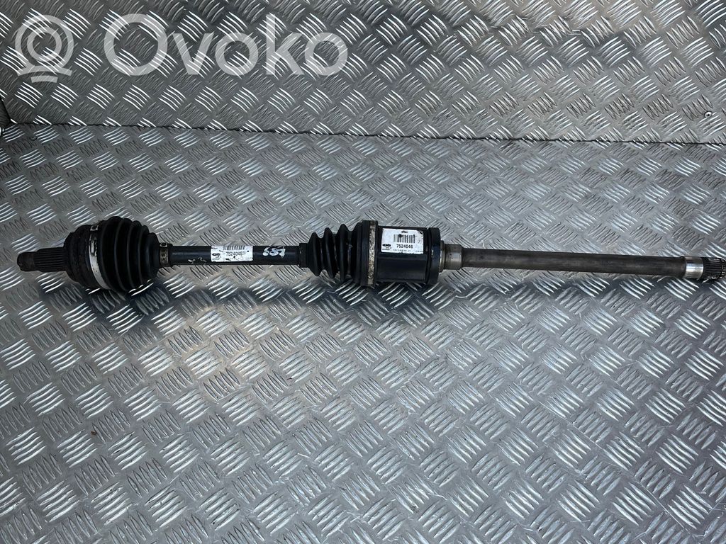 BMW X3 E83 Priekinis pusašis 