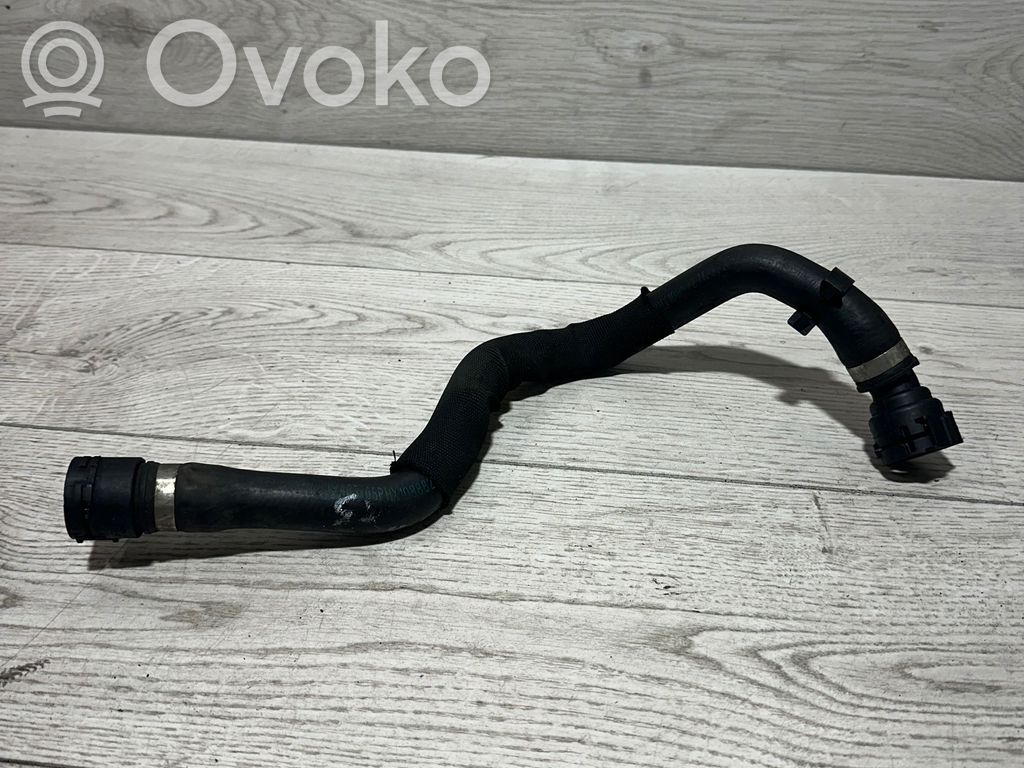 Engine coolant pipe/hose   7789403