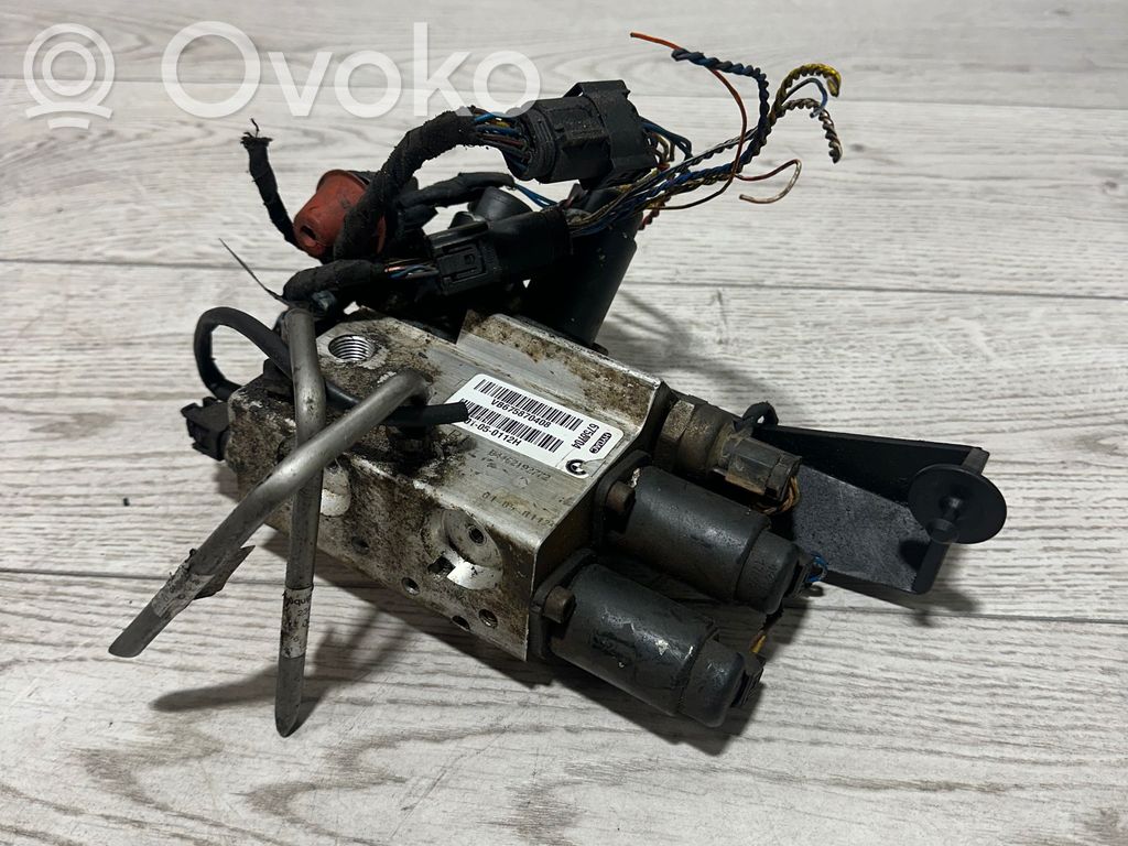 BMW 7 E65 E66 Ansamblu control stabilizator activ cu supapă 
