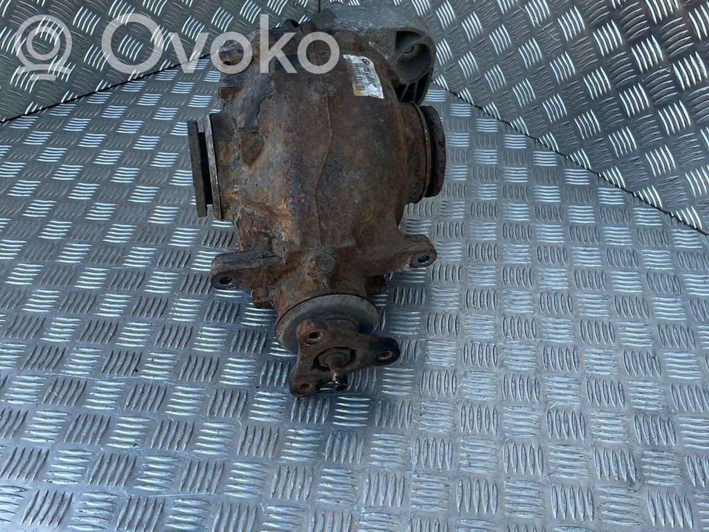 Rear differential   7571188,9011071402200007,E27091235