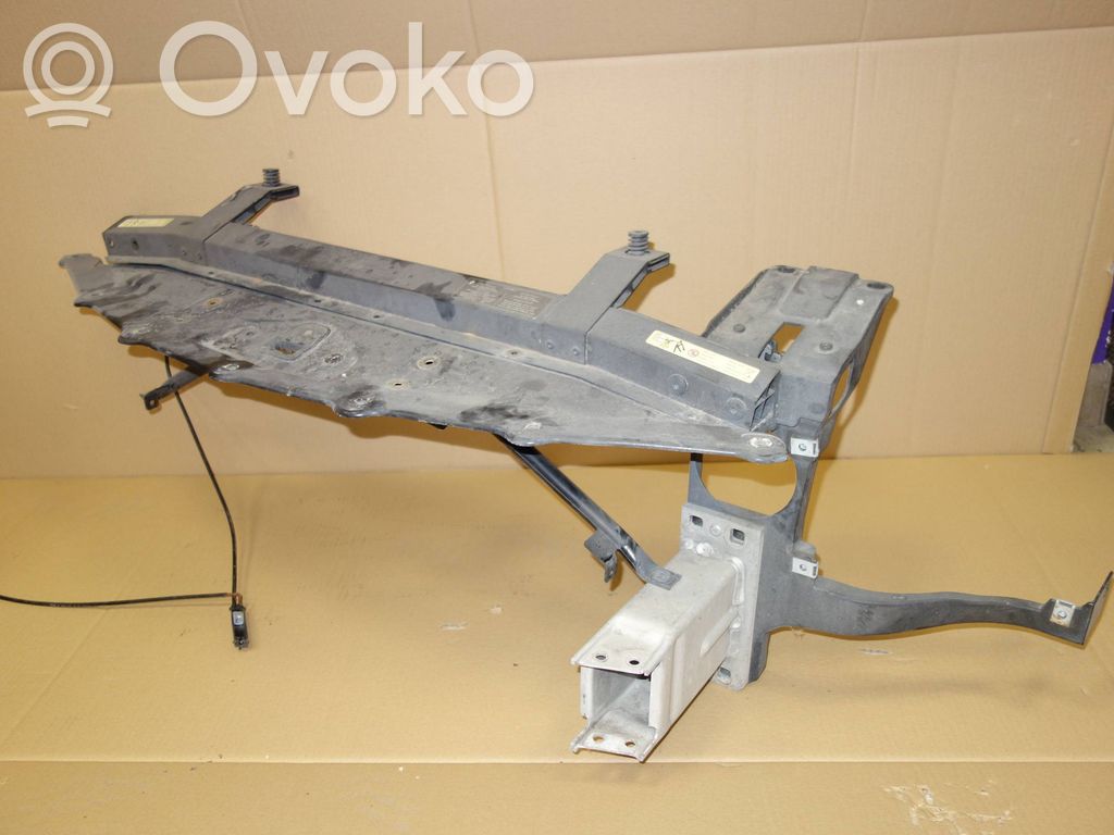 BMW 6 E63 E64 Radiatoru paneļa augšējā daļa (televizors) 