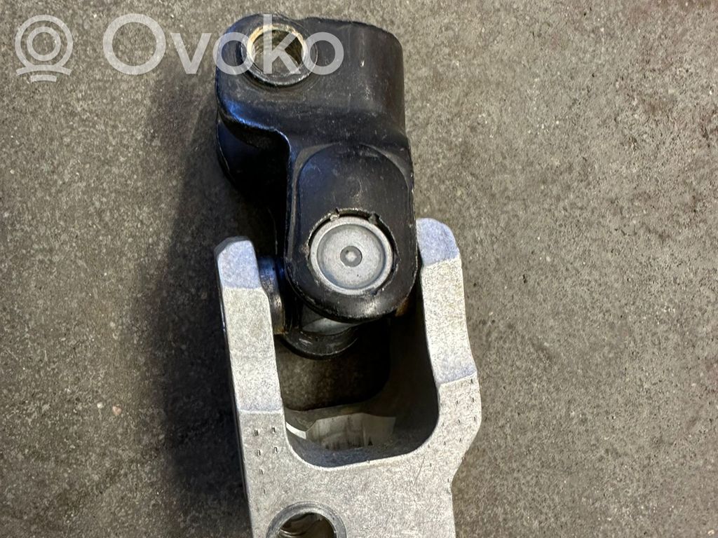 BMW i3 Steering column universal joint 