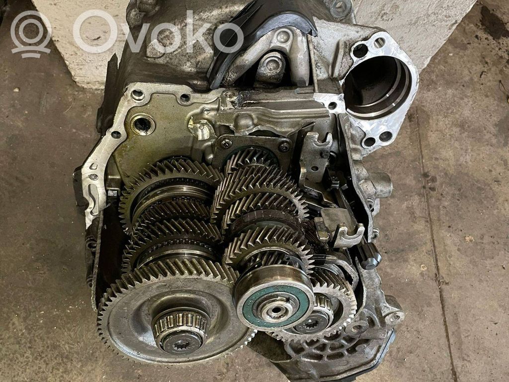 Automatic gearbox   FD7CW005