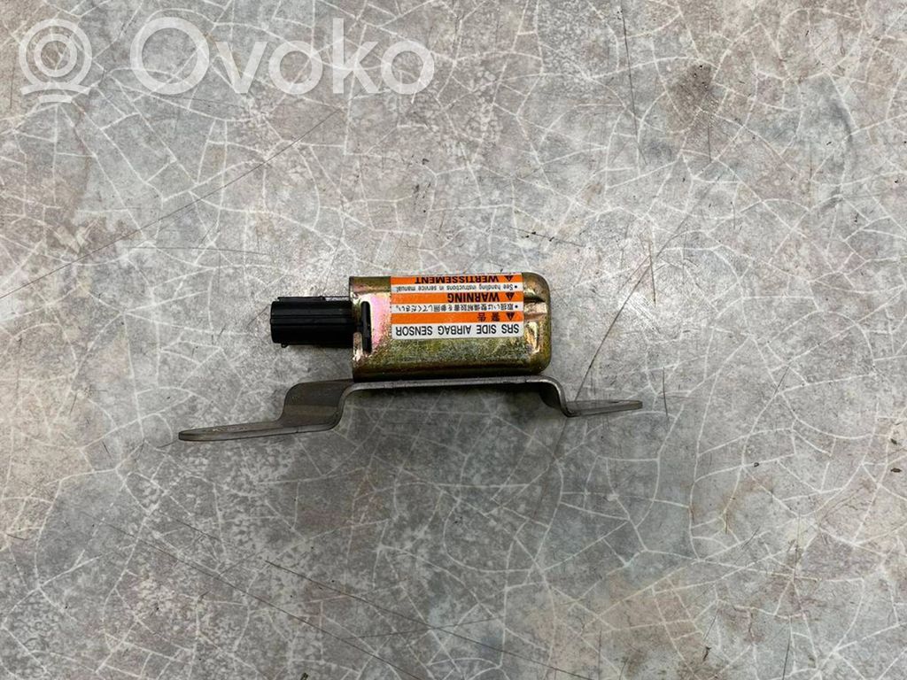 Subaru Legacy Airbagsensor Crashsensor Drucksensor 
