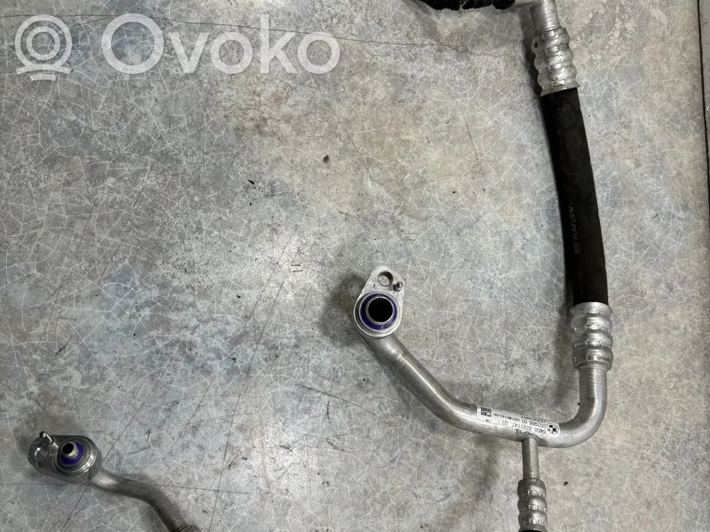 BMW i3 Ilmastointilaitteen putki (A/C) 