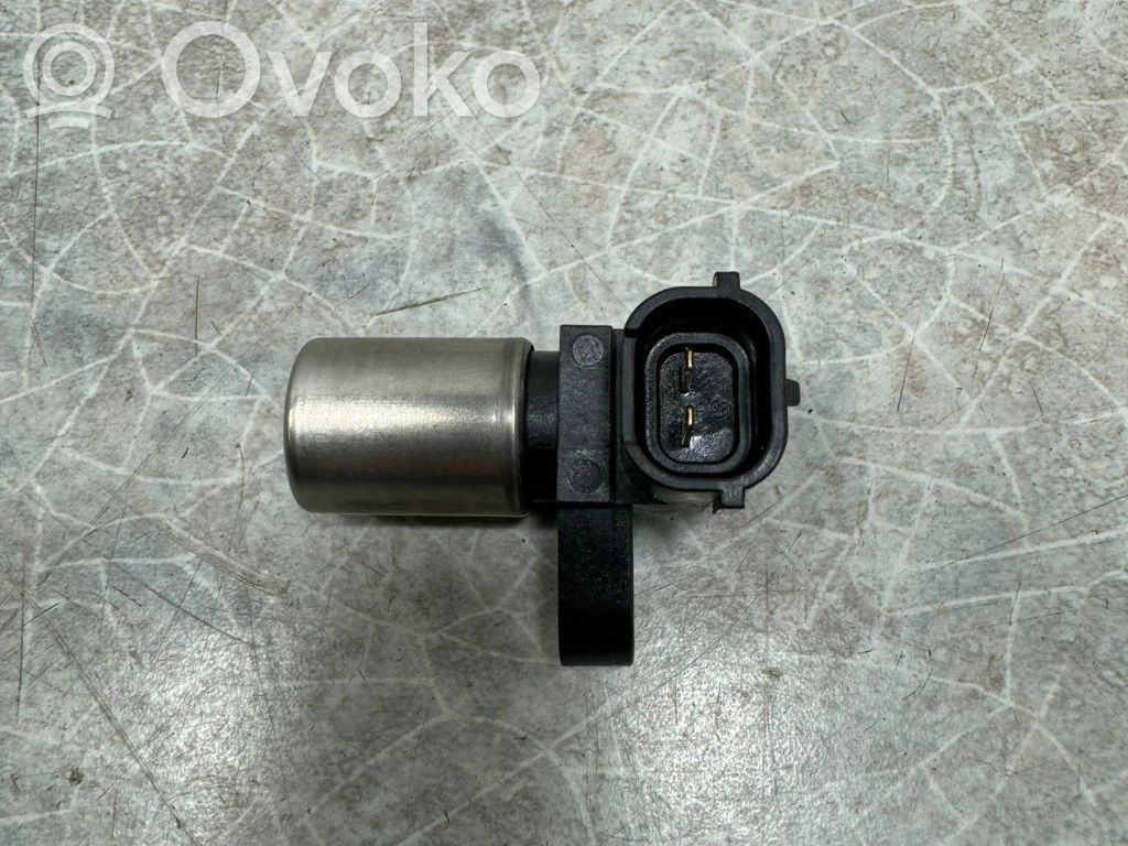 Crankshaft position sensor   22053AA052,101013