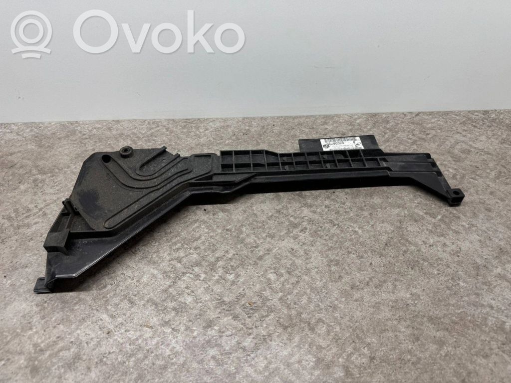 BMW X3 E83 Radiator mount bracket 