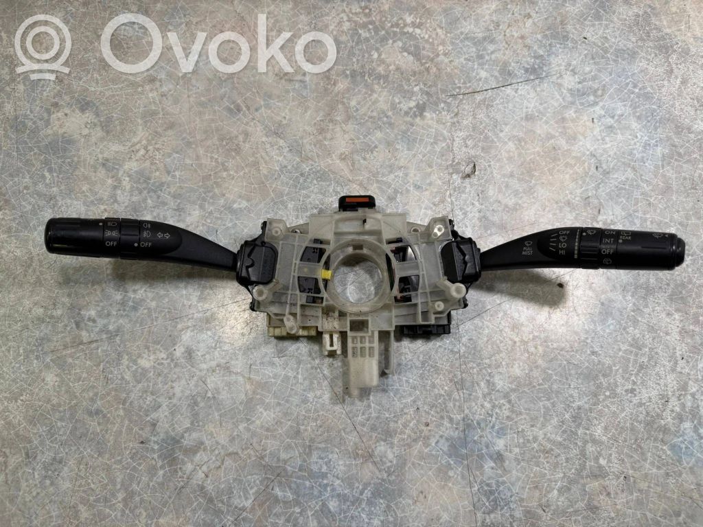 Subaru Outback Wiper turn signal indicator stalk/switch 