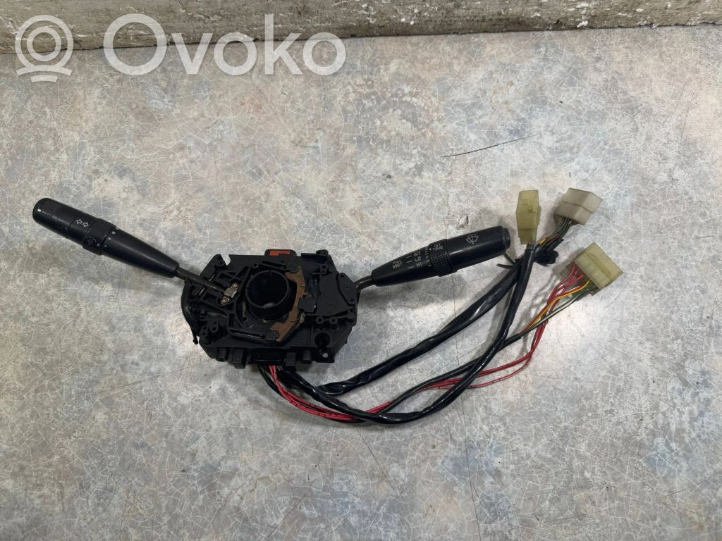 Subaru Impreza I Wiper turn signal indicator stalk/switch 