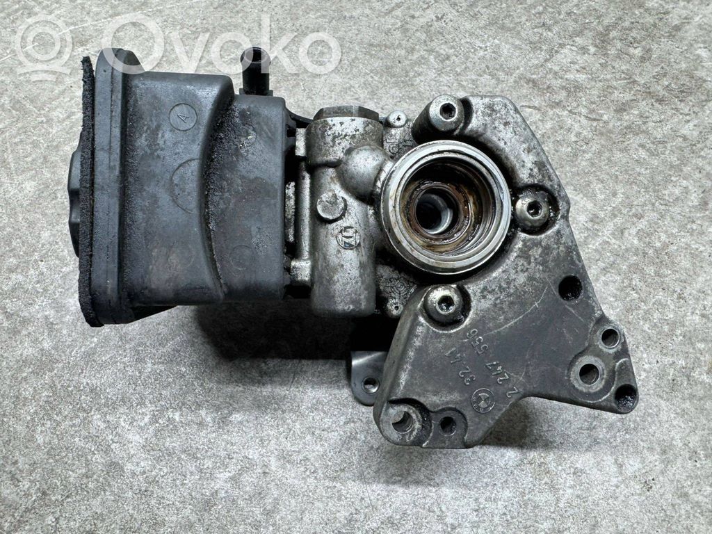 BMW X3 E83 Power steering pump 