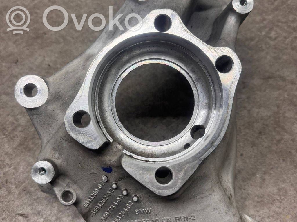 BMW 4 G22 G23 G24 G26 Front wheel hub spindle knuckle 