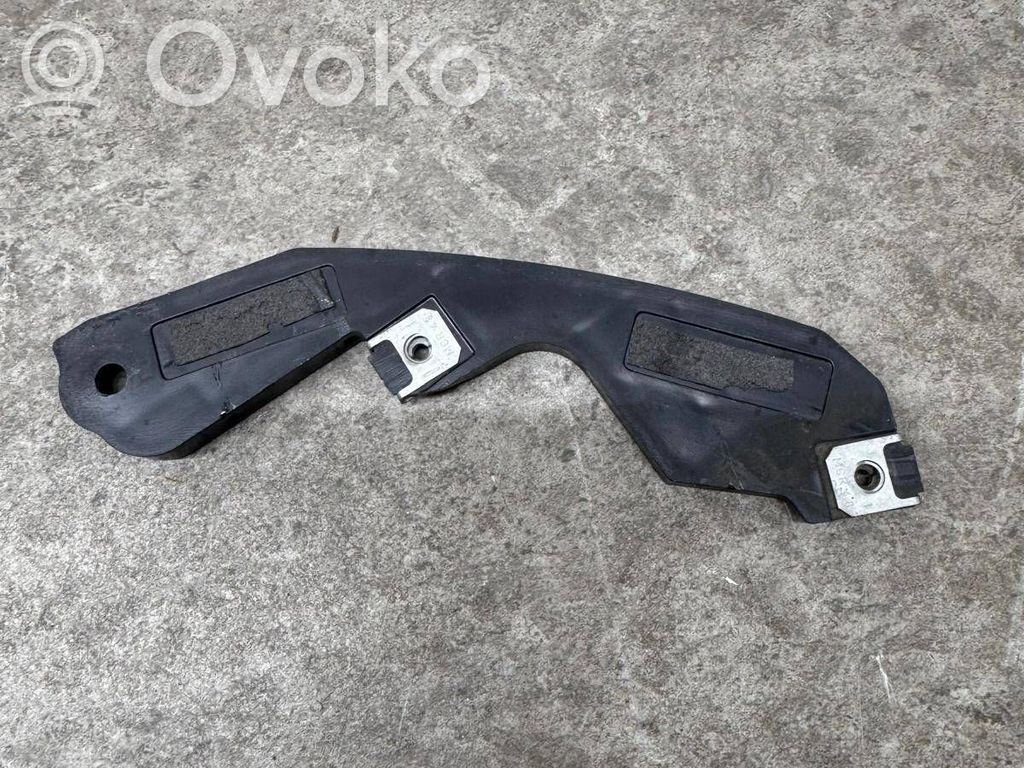 Front bumper mounting bracket   7385646