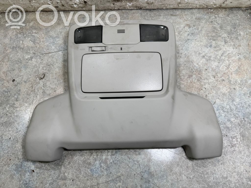 Subaru Outback (BS) Rivestimento della console di illuminazione installata sul rivestimento del tetto 