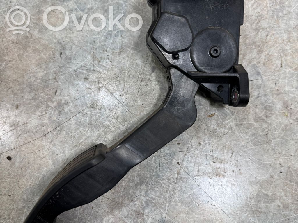 Subaru Outback (BS) Kaasupoljin 