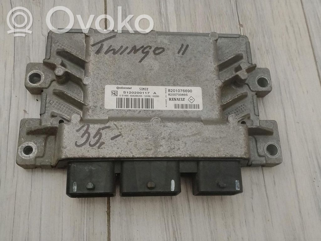 Renault Twingo II Engine control unit/module ECU 