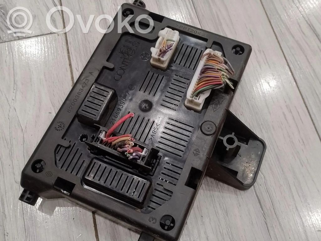 Renault Clio III Sonstige Steuergeräte / Module 
